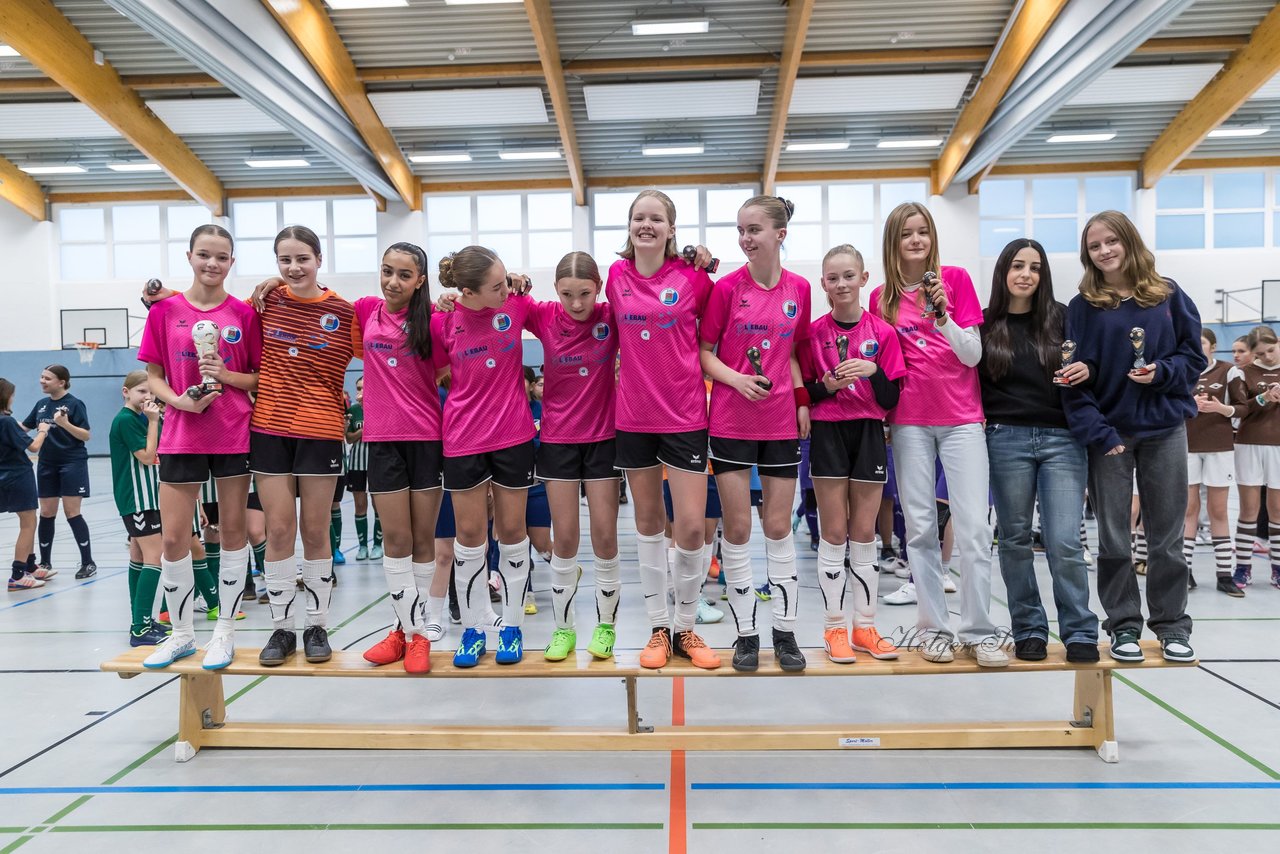 Bild 56 - C-Juniorinnen 2 Loewinnen Cup